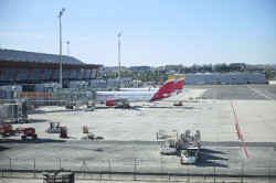 Los aeropuertos espa&ntilde;oles operar&aacute;n 6.536 vuelos durante este Jueves Santo