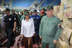 Los equipos de rescate han localizado a 33 supervivientes con signos vitales bajo los escombros en Venezuela