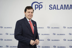 Ma&ntilde;ueco defiende que el partido se juega en CyL y asegura que aspira a ganar y a subir en votos y en esca&ntilde;os