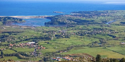 Marina de Cudeyo sumar&aacute; tres polic&iacute;as y reforzar&aacute; el servicio de limpieza en verano