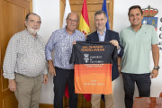 Mart&iacute;nez Abad destaca la trayectoria del Bathco BM Torrelavega y espera que siga siendo una referencia del deporte