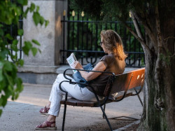 M&aacute;s del 66% de espa&ntilde;oles asegura leer en su tiempo libre, porcentaje que sube al 77% entre los j&oacute;venes, seg&uacute;n un estudio