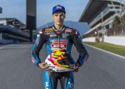 Muere el piloto catalán Pau Alsina, a los 17 años, tras sufrir un accidente el pasado sábado en Motorland