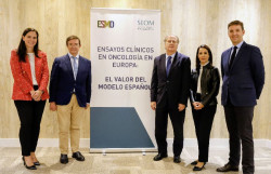Onc&oacute;logos se al&iacute;an contra la burocracia de los ensayos cl&iacute;nicos, con Espa&ntilde;a como "modelo de &eacute;xito"