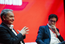 &Oacute;scar L&oacute;pez defiende a Zapatero y sus negocios aprovechando que es expresidente