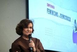 Otra paracaidista del gratis total,Carmen Calvo, inaugura este lunes un curso sobre el Consejo de Estado en la UIMP