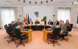 Parlamento y UC acuerdan para 2026 un programa sobre historia, ciencia y cultura de Cantabria