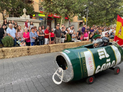 Pi&eacute;lagos trabaja en la organizaci&oacute;n de una carrera de `Autos Locos` durante las Fiestas de la Virgen de Valencia