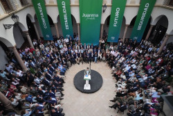 PP-A promete "favorecer la integraci&oacute;n" de inmigrantes con programas destinados a su "arraigo y promoci&oacute;n social"