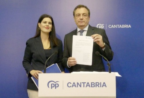 PP cree que se está viviendo una situación política "muy difícil" y "es necesario que se oiga la voz de los españoles"
