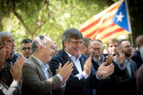 Puigdemont apuesta por un Govern independentista con ERC si se obtiene "una mayoría simple, pero sólida y con él de President"