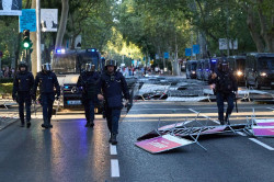 Quieren que los que se cargaron la Vuelta ciclista con Pedro S&aacute;nchez liderando el pelot&oacute;n se vayan de rositas sin pagar ninguna sanci&oacute;n