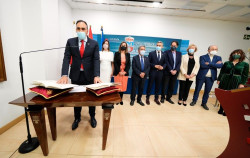 Ra&uacute;l Pesquera renueva el equipo del SCS e incorpora a Raquel Olalla como directora de Farmacia