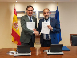 Rectores y empresas impulsan una alianza para reforzar la transferencia de conocimiento entre universidades y compa&ntilde;&iacute;as