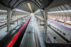 Retrasos en la alta velocidad con origen o destino Madrid por una incidencia en los sistemas de se&ntilde;alizaci&oacute;n