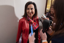 Robles responde a Yolanda Díaz que deje las "lamentaciones" y que se centre "en trabajar mucho en su ministerio"