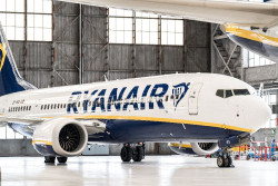 Ryanair cerrar&aacute; su base de Berl&iacute;n y reducir&aacute; un 50% sus vuelos desde la ciudad por la subida de las tasas