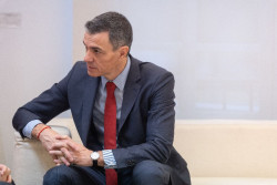 S&aacute;nchez prohibir&aacute; las redes sociales a menores de 16 a&ntilde;os y perseguir&aacute; a plataformas que no eliminen contenido de odio