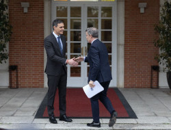 S&aacute;nchez y Feij&oacute;o se re&uacute;nen este lunes en Moncloa en un clima de tensi&oacute;n y sin que S&aacute;nchez quiera convocar elecciones