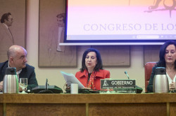 S&aacute;nchez y Robles llaman idiotas a los espa&ntilde;oles y norteamericanos diciendo que las relaciones con EEUU son excelentes