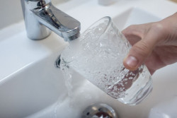  Santander propone volver a congelar los impuestos en 2027 y actualizar el IPC de agua y alcantarillado