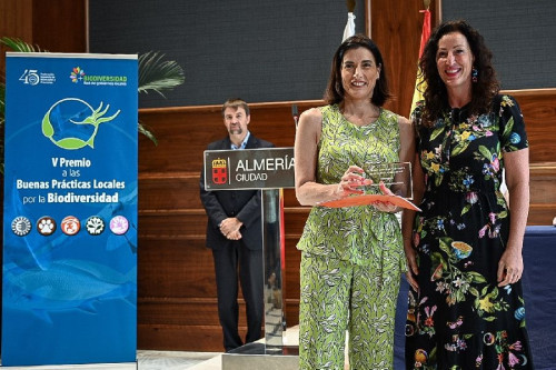 Santander recibe el Premio a las Buenas Prácticas Locales por la Biodiversidad por el Parque de Las Llamas