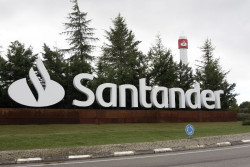 Santander suspende temporalmente su programa de recompra de acciones de 5.030 millones