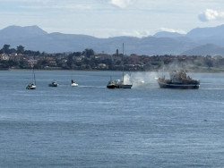 Se incendia barco de recreo a las 14 horas frente a Puertochico