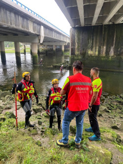  Se retoma la b&uacute;squeda de la mujer desaparecida en Tina Mayor, que se centrar&aacute; en la r&iacute;a desde Molleda y el mar