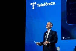 Telef&oacute;nica vende su filial en M&eacute;xico por 389 millones de euros