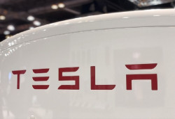 Tesla mejora su beneficio neto un 17% en el primer trimestre hasta los 407,5 millones de euros