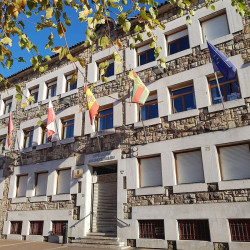 Torrelavega decreta luto oficial por las v&iacute;ctimas del Covid