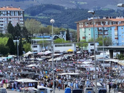 Torrelavega suspende el mercadillo de los jueves los días 25 de diciembre y 1 de enero