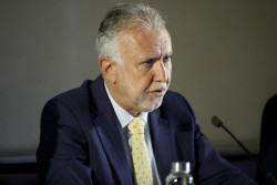 Torres afirma que el fondeo "est&aacute; decidido" salvo que la autoridad mar&iacute;tima "diga que es imposible"