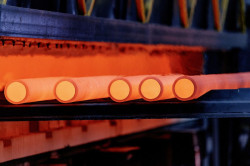 Tubacex cae m&aacute;s de un 7% tras anunciar un impacto negativo de 46 millones en su beneficio de 2025