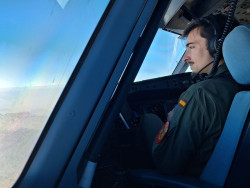 Un avi&oacute;n del Ej&eacute;rcito del Aire aterriza en Om&aacute;n para otra evacuaci&oacute;n de espa&ntilde;oles