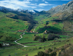 Un centenar de representantes de turismo rural participan en el primer webinar sobre aplicaci&oacute;n de protocolos sanitarios