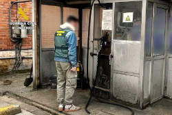  Un detenido y una investigada por el robo de al menos 300 litros de gasoil de una empresa de Cartes