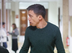 Un juez escucha el viernes a Moulia&aacute; y Errej&oacute;n tras acusarle ella de extorsionar a testigos