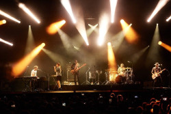 Unas 7.500 personas asisten al concierto de La Oreja de Van Gogh y &Aacute;lex Ubago del festival Vive la Feria