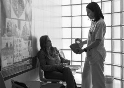 Valdecilla acoge la exposici&oacute;n itinerantes sobre ostom&iacute;a `H&eacute;roes y Hero&iacute;nas`