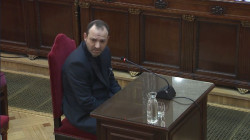 V&iacute;ctor &Aacute;balos niega ser "custodio" del dinero de su padre ni hablar con Koldo "en clave": "Le gusta mucho el caf&eacute;"