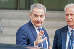 Zapatero alega que las joyas que encontraron en su oficina fue un "obsequio" de la Casa Real saud&iacute; en 2007