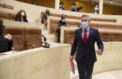 Zuloaga defiende la gesti&oacute;n del Gobierno de Cantabria ante la crisis de Ucrania, que la oposici&oacute;n ve un "caos"