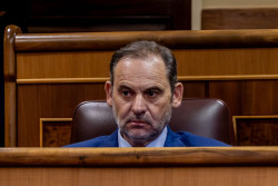 &Aacute;balos brome&oacute; con Koldo sobre deducirse del IRPF "donativos" a mujeres: "Ingresa 100 a Michel, no tiene ni para comida"