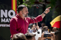 Abascal arremete contra los sindicatos que "no han movido un dedo" por el alza de los precios