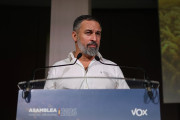 Abascal llama a la cautela ante las elecciones y pide estar "alerta" y "no confiar en las encuestas"