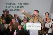 $posts[$i]->TITULO