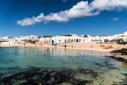 Absoluta impunidad para el narcotr&aacute;fico desde Marruecos despu&eacute;s del asesinato de dos guardias civiles que repiten  embistiendo  a una patrullera de la Guardia Civil cerca de Estepona (M&aacute;laga)