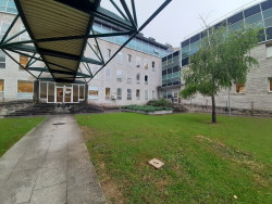 Absuelven a un acusado de estafar a un discapacitado por falta de pruebas, aunque se "sospecha" el enga&ntilde;o